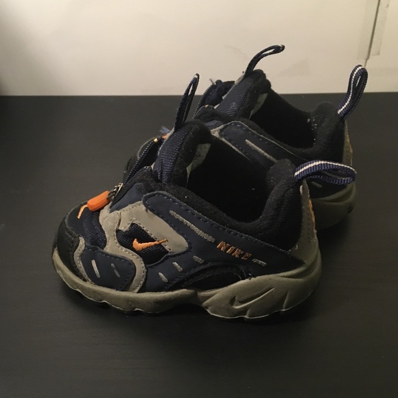 🥾 VINTAGE Y2K NIKE ACG ALL CONDITIONS GEAR TODDLER HIKING SHOES - SIZE 5C 🥾 - Picture 2 of 4